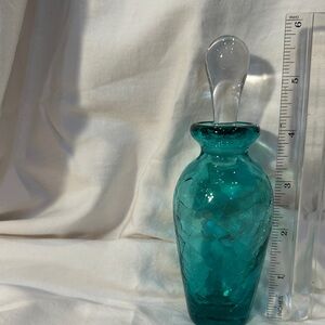 Source Unknown Teal Glass Art Vase